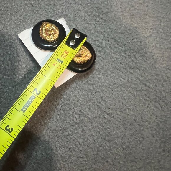 Kenneth Jay Lane LION HEAD EARRINGS Pierced Gold Tone w/Black Jacket KJL Sharp! - Picture 6 of 6